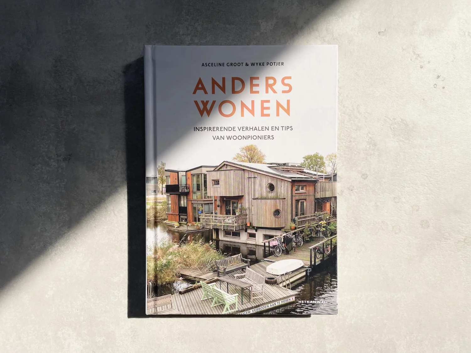 boek anders wonen